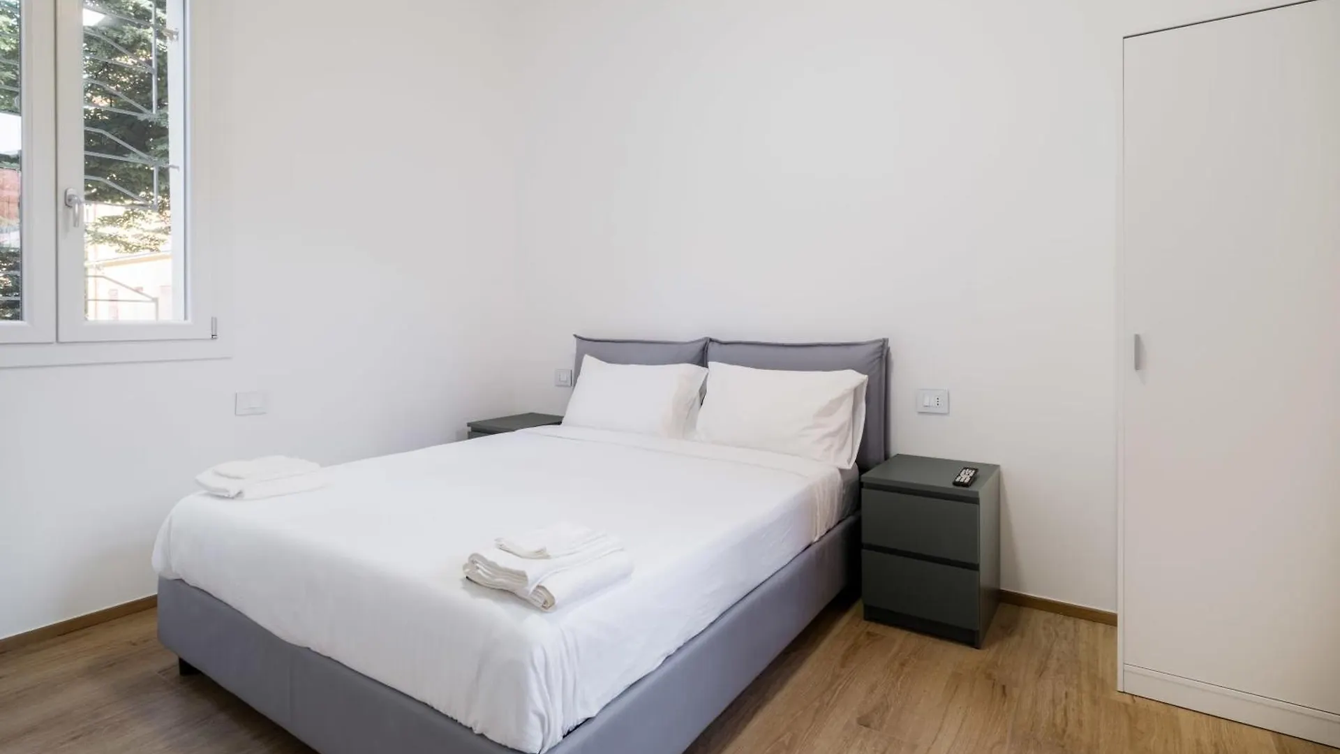 Homeby, Due Agosto Apartment Μπολόνια Ιταλία